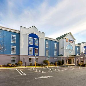Comfort Suites East Brunswick - South River